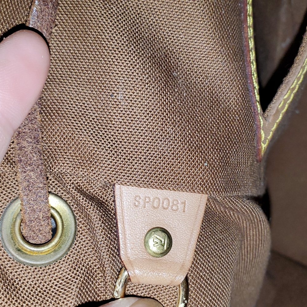 LOUIS VUITTON MONTROURIS BACKPACK - Picture 10 of 10